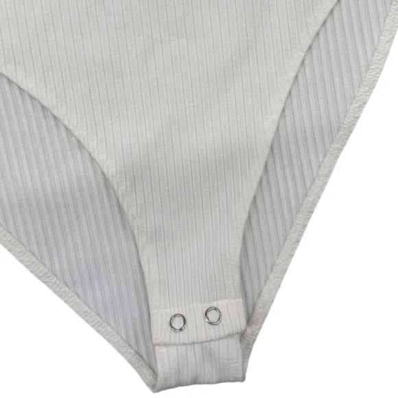 White Ribbed Strapless Bodysuit - Picture 2 of 4